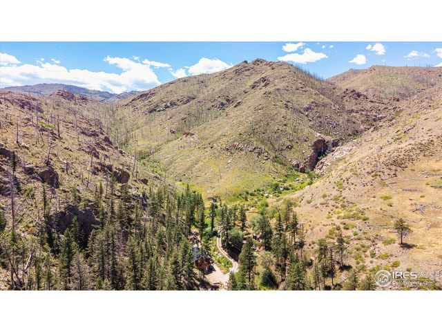 200 Falls Creek Dr, Bellvue, CO 80512