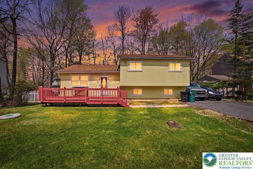 9579 Millwood Drive, Coolbaugh Twp, PA 18466