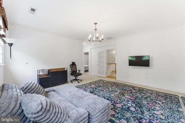 9889 CHAPEL BRIDGE ESTATES DR, Fairfax Station, VA 22039