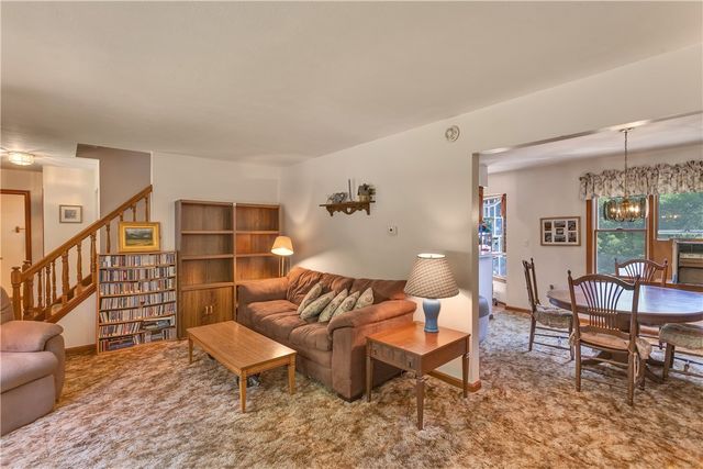 2637 Turkey Ridge Rd, Washington Twp, PA 15613