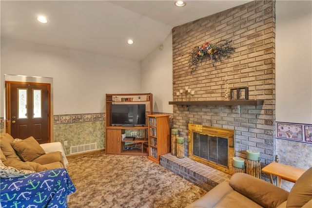 2637 Turkey Ridge Rd, Washington Twp, PA 15613