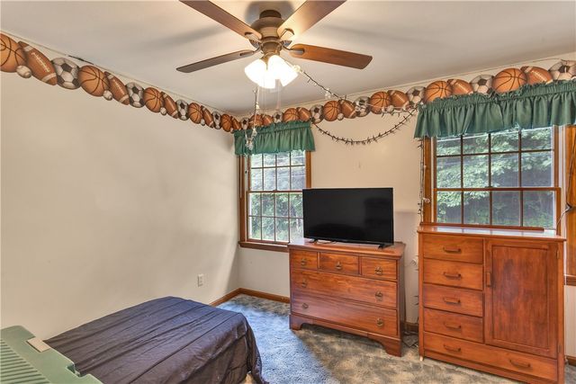 2637 Turkey Ridge Rd, Washington Twp, PA 15613