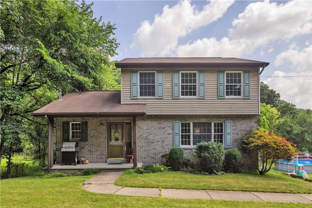 2637 Turkey Ridge Rd, Washington Twp, PA 15613