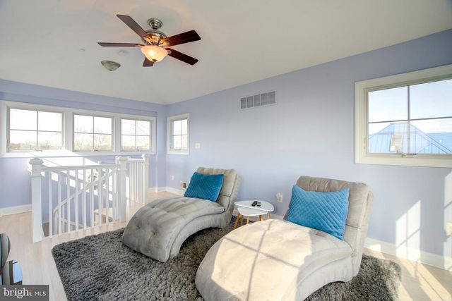2811 BAY DR, Sparrows Point, MD 21219