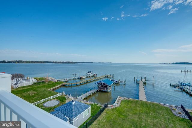 2811 BAY DR, Sparrows Point, MD 21219