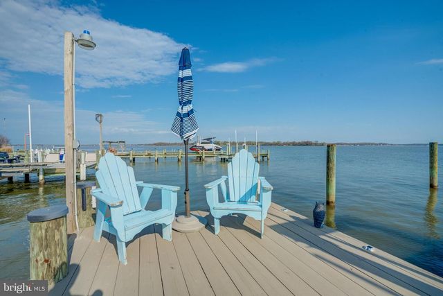 2811 BAY DR, Sparrows Point, MD 21219