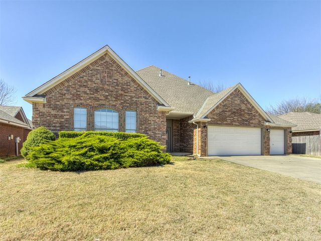 2275 Bradford Avenue, Newcastle, OK 73065