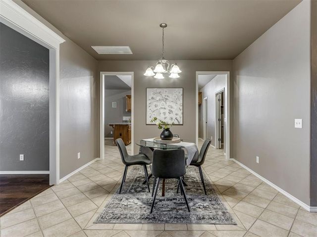 2275 Bradford Avenue, Newcastle, OK 73065