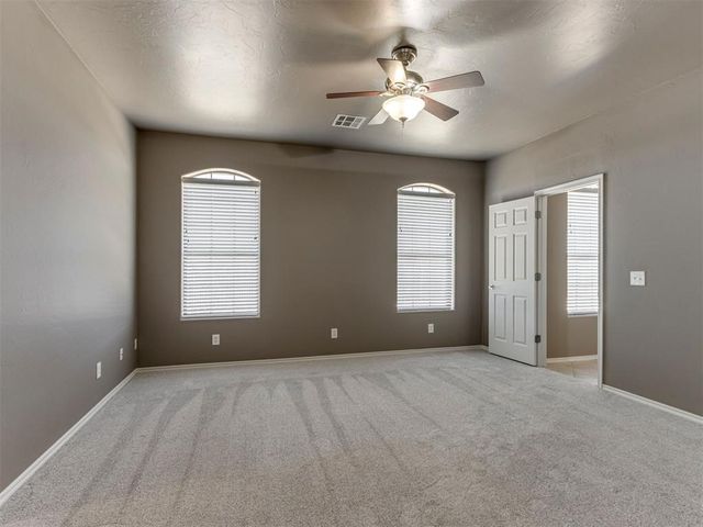 2275 Bradford Avenue, Newcastle, OK 73065
