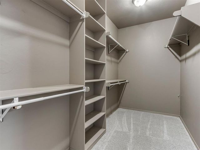 2275 Bradford Avenue, Newcastle, OK 73065