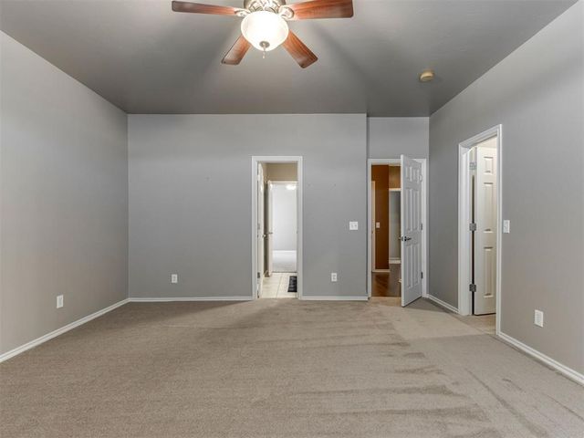 2275 Bradford Avenue, Newcastle, OK 73065