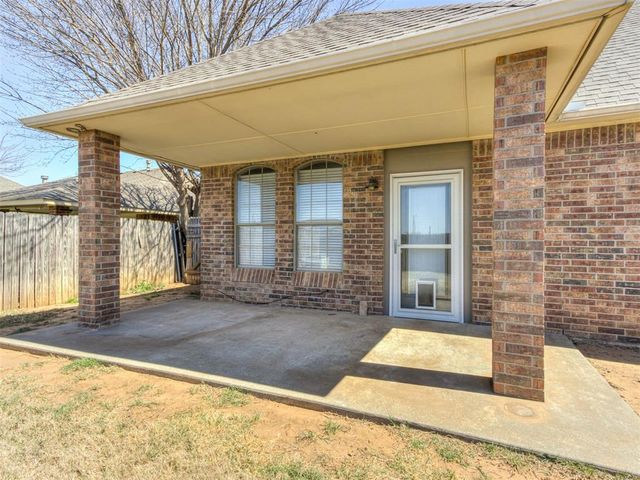2275 Bradford Avenue, Newcastle, OK 73065
