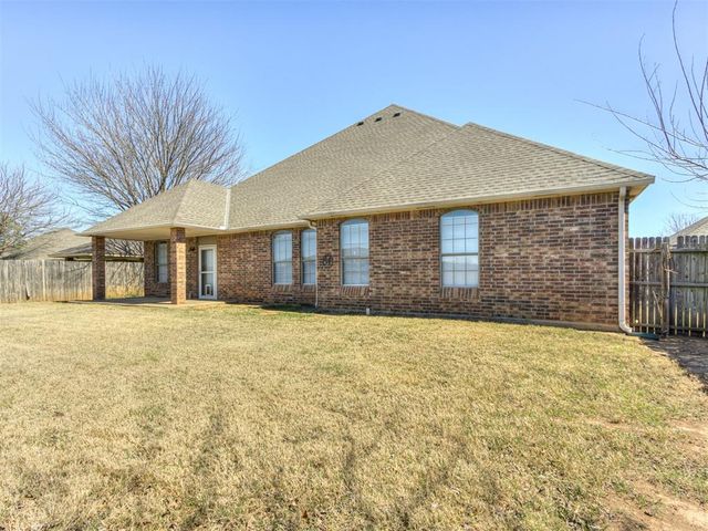 2275 Bradford Avenue, Newcastle, OK 73065