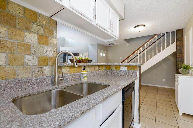 1515 Sandy Springs Road 2801, Houston, TX 77042