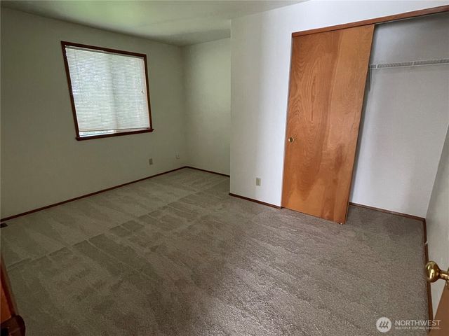 7016 Osprey Circle, Bremerton, WA 98312