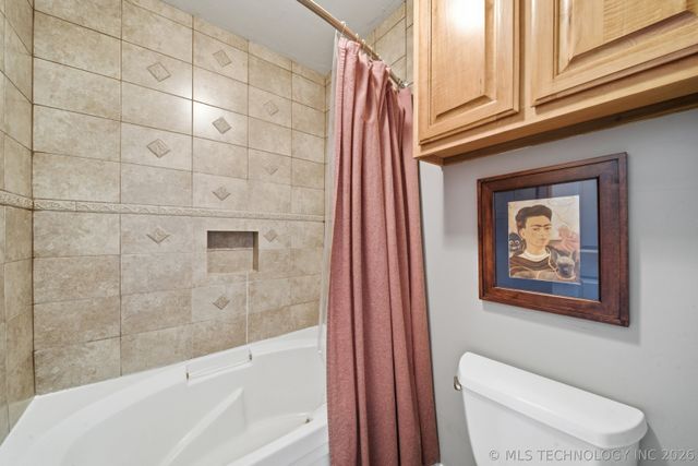 19203 S Champ Johnson Road, Bixby, OK 74008