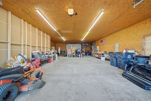 19203 S Champ Johnson Road, Bixby, OK 74008