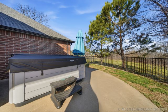 19203 S Champ Johnson Road, Bixby, OK 74008