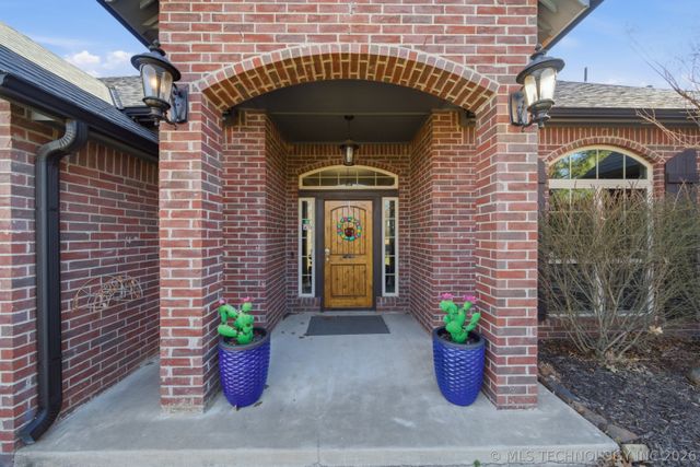 19203 S Champ Johnson Road, Bixby, OK 74008