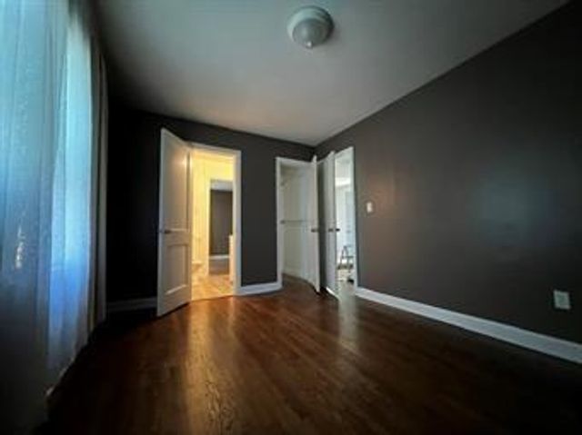 7800 E 86th Street, Kansas City, MO 64138