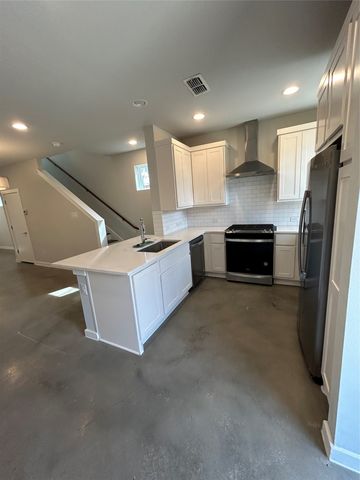 1293 Clifftop Lane, Dallas, TX 75208