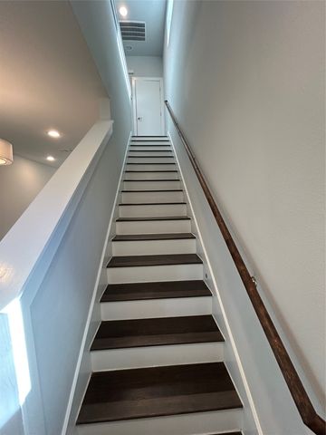 1293 Clifftop Lane, Dallas, TX 75208