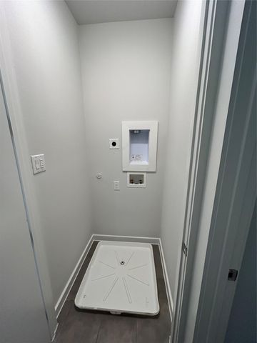 1293 Clifftop Lane, Dallas, TX 75208