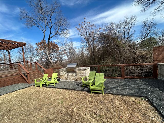 1293 Clifftop Lane, Dallas, TX 75208