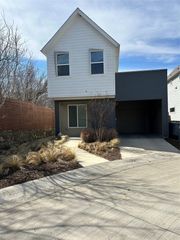 1293 Clifftop Lane, Dallas, TX 75208