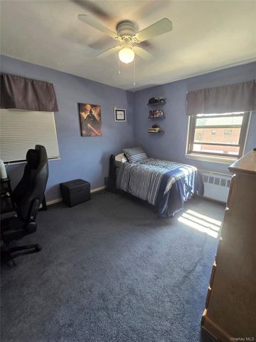 155-35 81st Street 37, Howard Beach, NY 11414