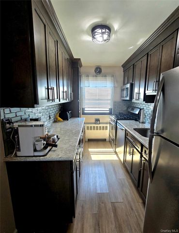 155-35 81st Street 37, Howard Beach, NY 11414