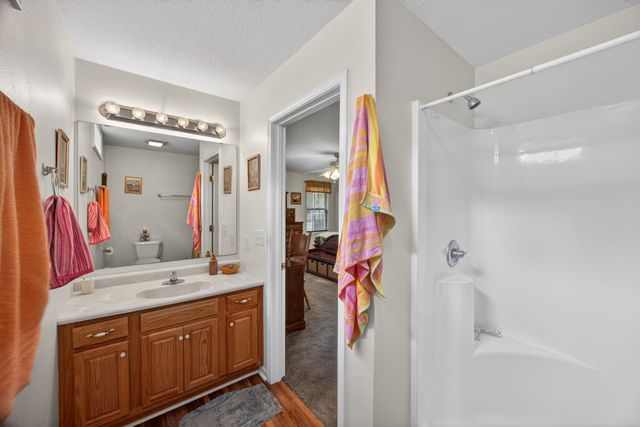 4024 Chica Rd, Crossville, TN 38572