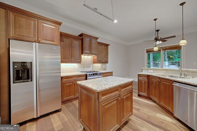 698 Royer Court, Sandy Springs, GA 30342