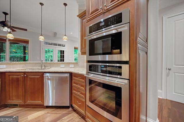 698 Royer Court, Sandy Springs, GA 30342