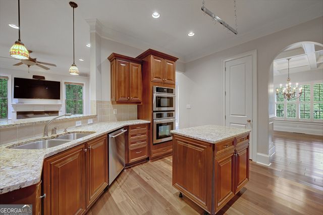 698 Royer Court, Sandy Springs, GA 30342