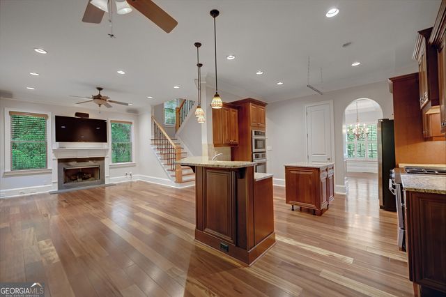 698 Royer Court, Sandy Springs, GA 30342