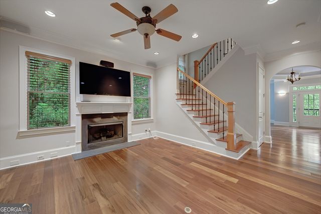 698 Royer Court, Sandy Springs, GA 30342