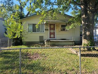 1653 E Blake Avenue, Columbus, OH 43219