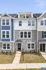 750 PARK RIDGE DR, Crozet, VA 22932