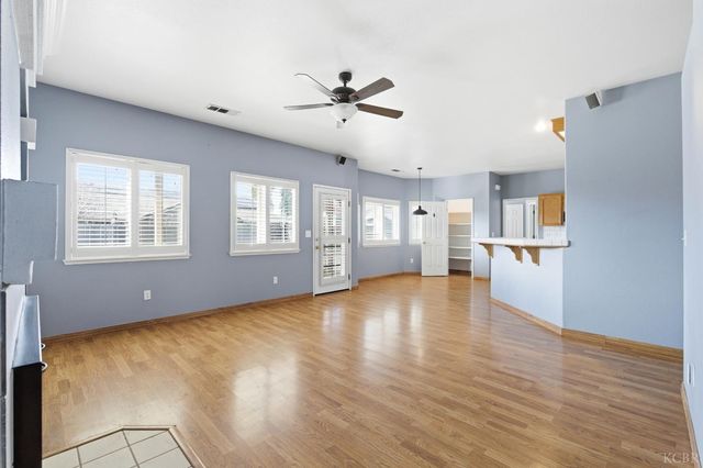 3178 Hickory Court, Hanford, CA 93230