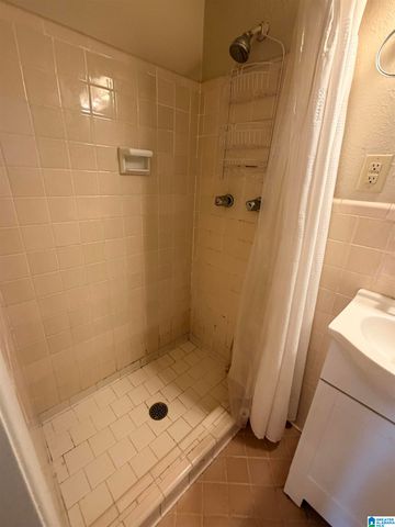 512 COUNTRY CLUB DRIVE, Gadsden, AL 35901