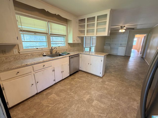 512 COUNTRY CLUB DRIVE, Gadsden, AL 35901