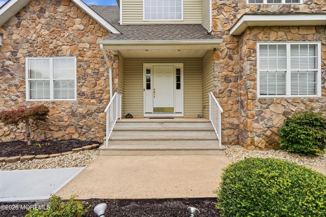 3 Cherise Court, Jackson, NJ 08527