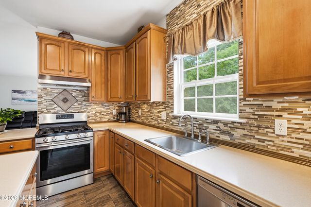 3 Cherise Court, Jackson, NJ 08527