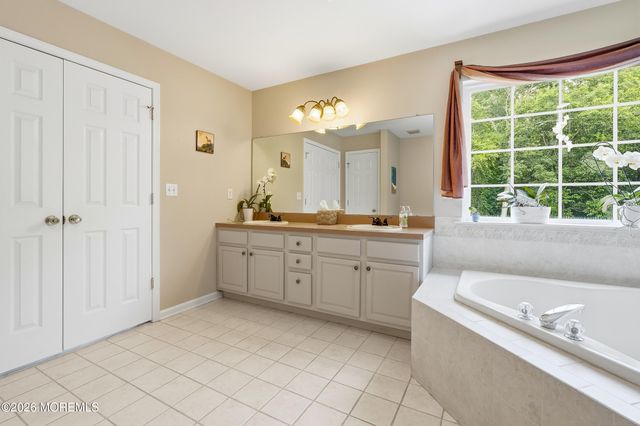 3 Cherise Court, Jackson, NJ 08527