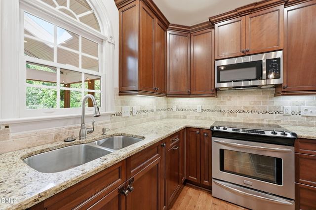 6629 Mafolie Court, Raleigh, NC 27613