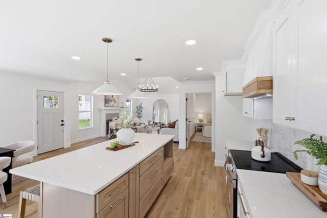 10 Haley Court, Greenville, SC 29607