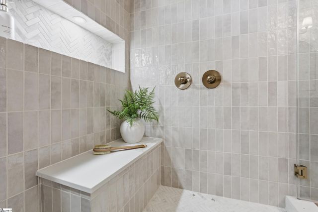 10 Haley Court, Greenville, SC 29607