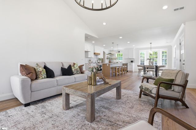 10 Haley Court, Greenville, SC 29607