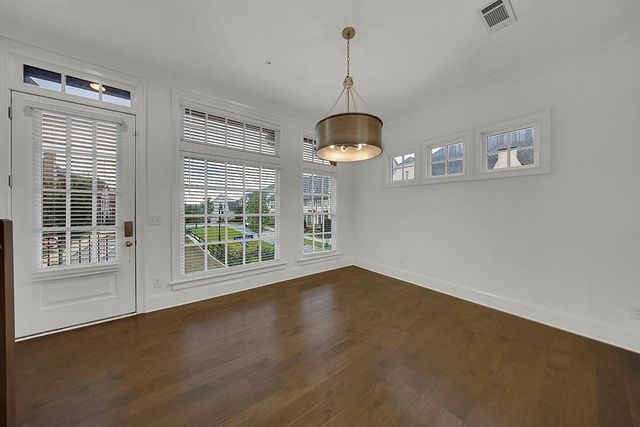 6807 Encore Boulevard, Sandy Springs, GA 30328